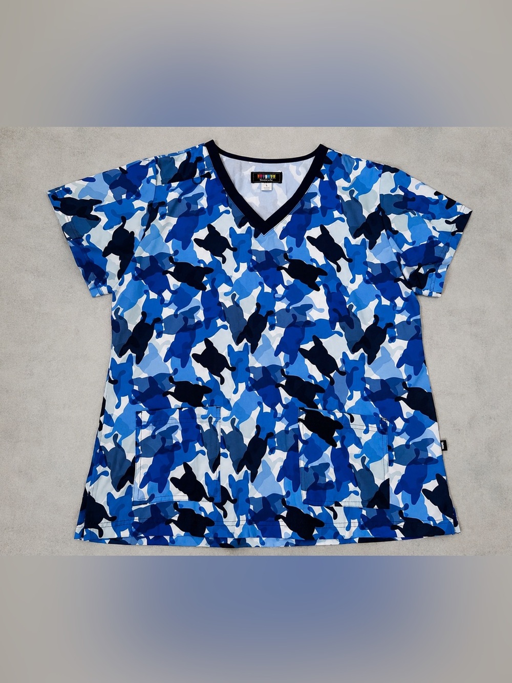 French Bull by Koi Scrub Top L Blue Camo French Bulldog Print Stretch Nurse Vet - Picture 2 of 6